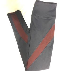 LIKE NEW VICTORIAS SECRET VSX pants